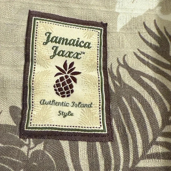 Jamaican Jaxx Silk Hawaiian Shirt - Picture 6 of 7